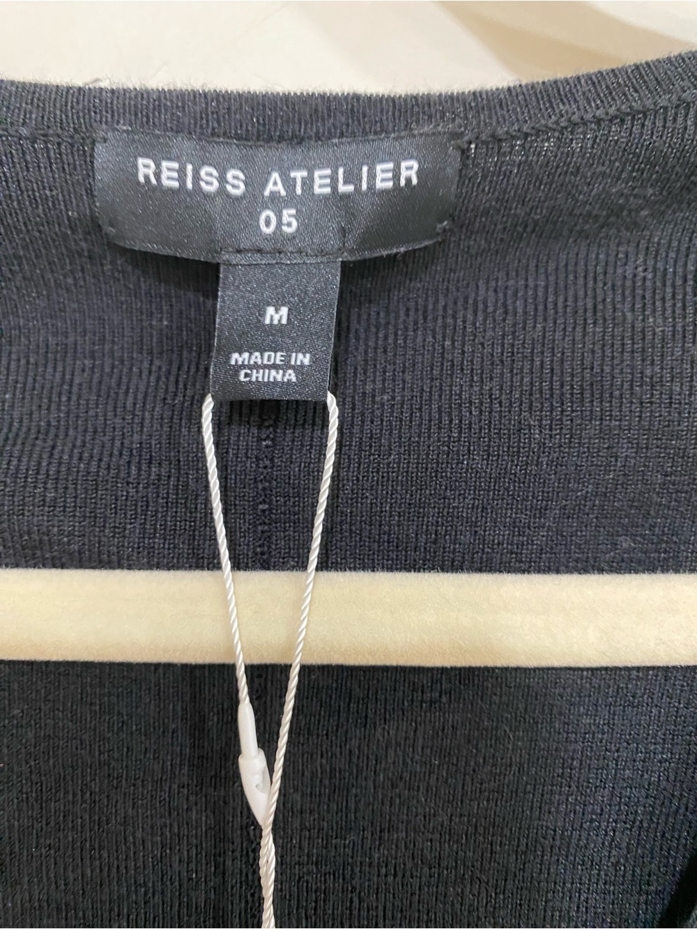 Reiss Atelier Maeve Knitted Silk-Blend Top Black Medium NWT - Picture 6 of 6